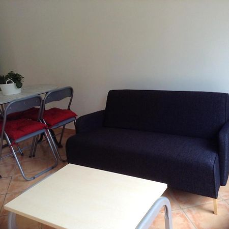 Charmant Appartement A Le Muy Avec Terrasse Et Jardin Exterior photo